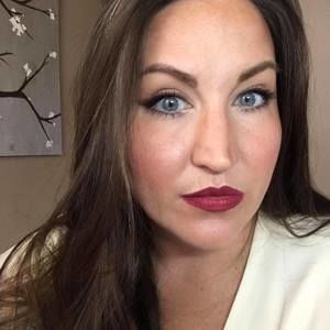 Meet your Posher, Lea